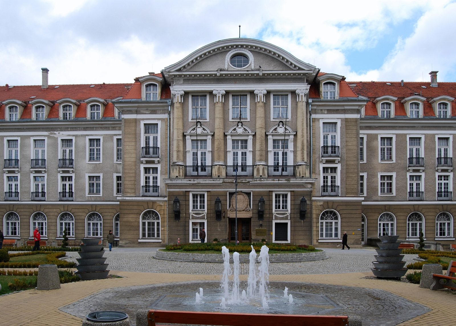Grand Hotel (Dom Zdrojowy)