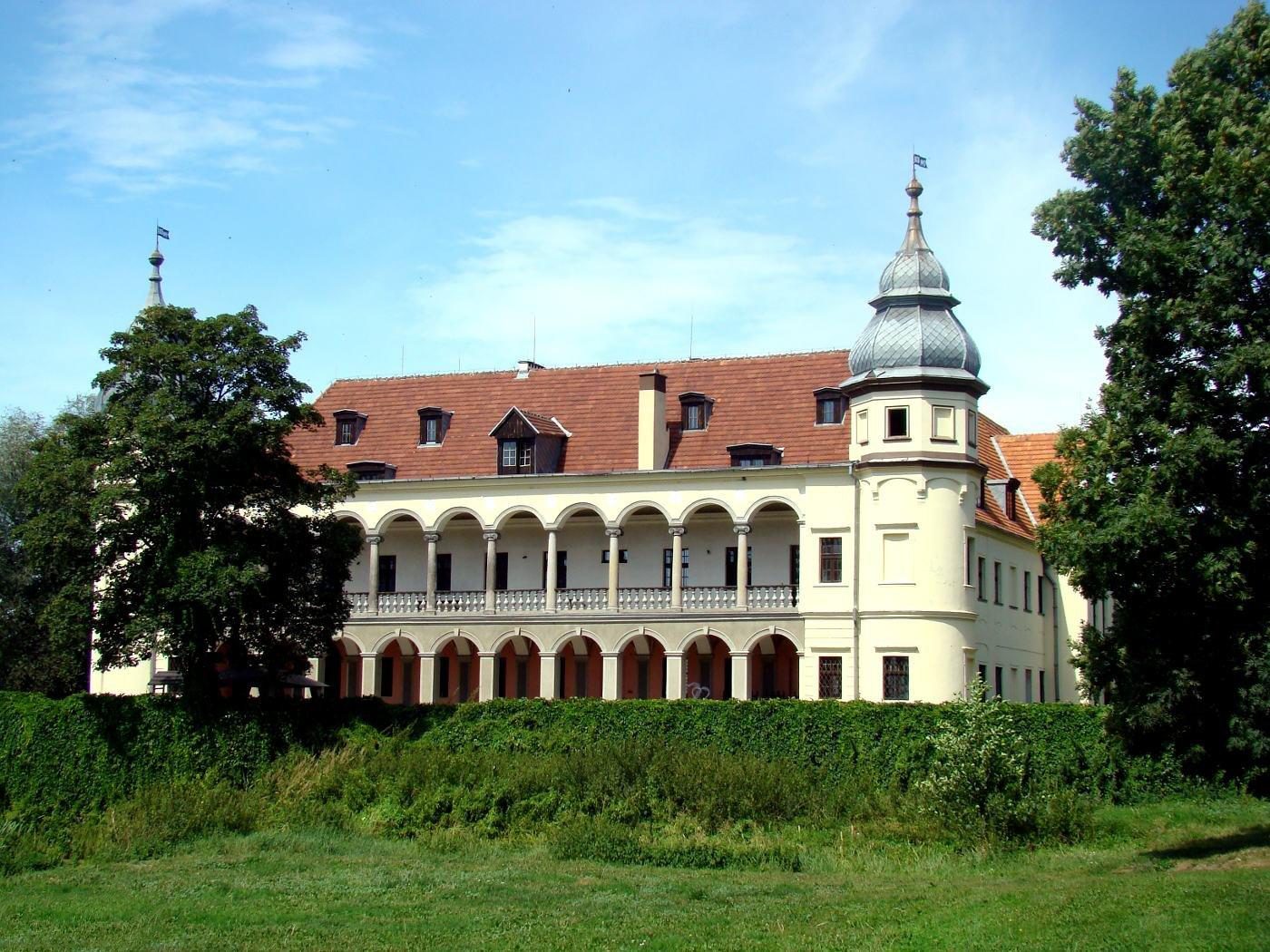 Pałac w Krobielowicach